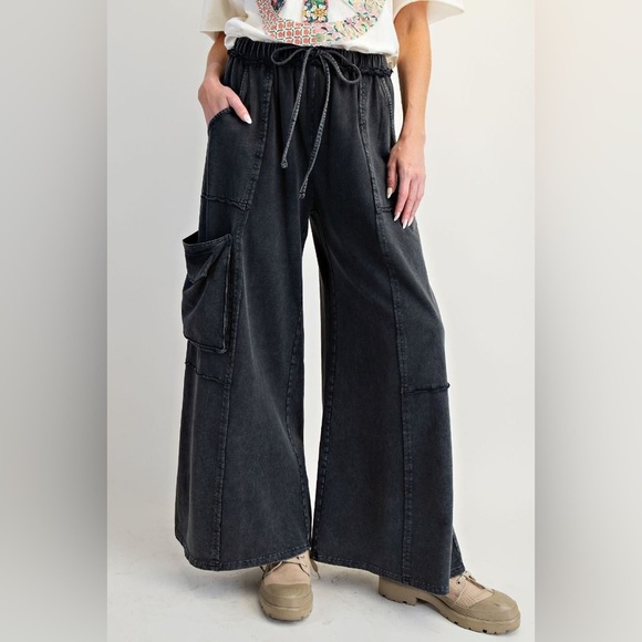 easel Pants - Part Of The Journey Mineral Washed Wide Leg Pants in Black eb90054 small